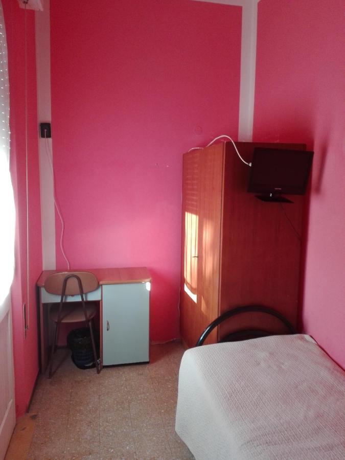 Hotel Villa Lorena 里米尼 外观 照片
